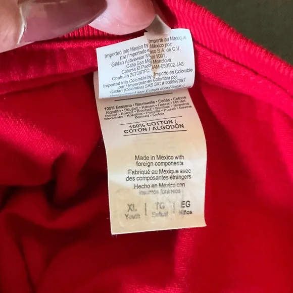 3 for $30 item - Red Canada Graphic T-Shirt - Picture 4 of 4